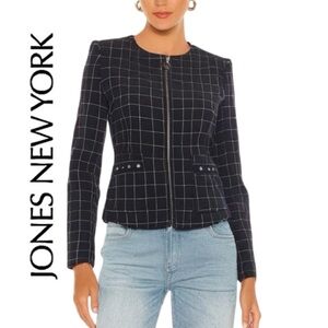 Jones New York.NWT.Gorgeous zip up cropped blazer.Black &White checker pattern.4